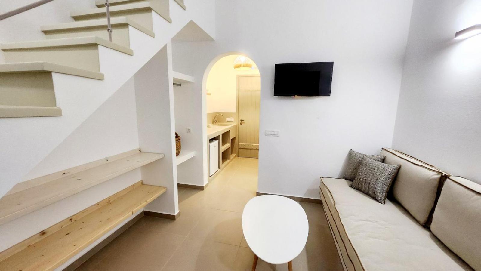 Hayal Suites Santorini Emporio  Zewnętrze zdjęcie